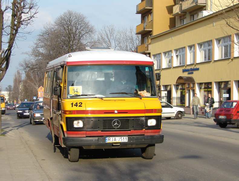 Mercedes-Benz O 309 D #142