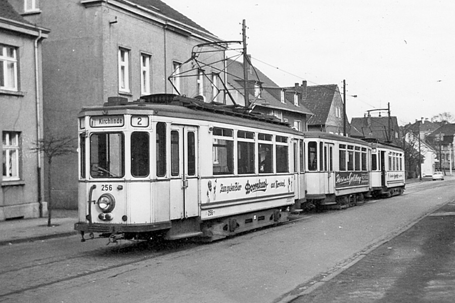 Schoendorf motor tram #256