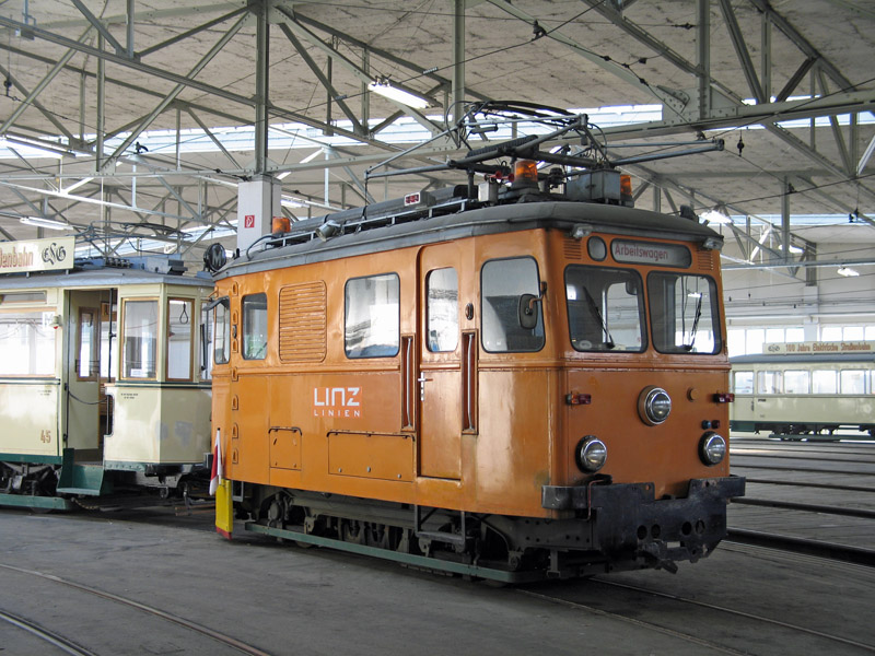 Graf & Stift/ESG/Siemens tram #A