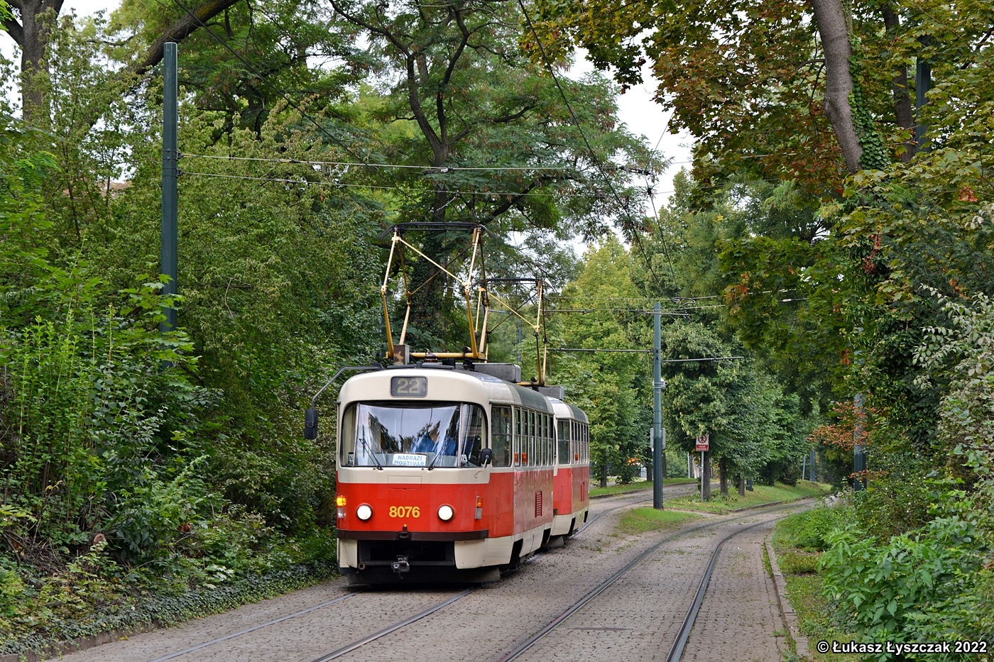 Tatra T3M2-DVC #8076