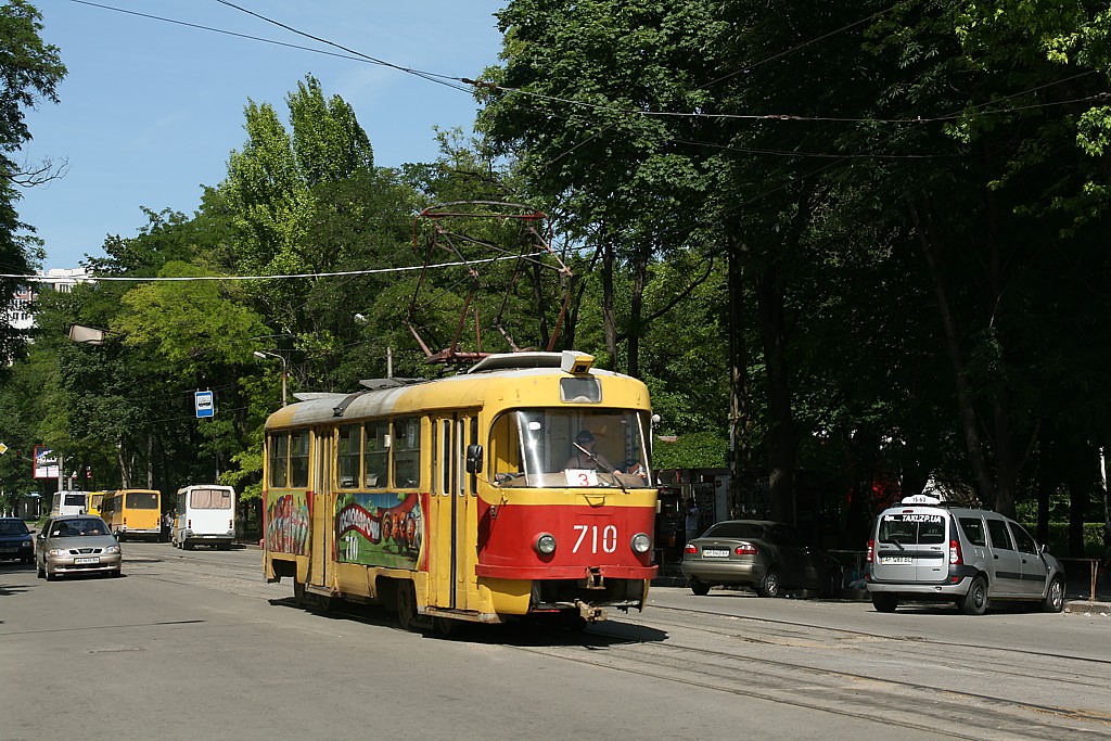 Tatra T3SU #710