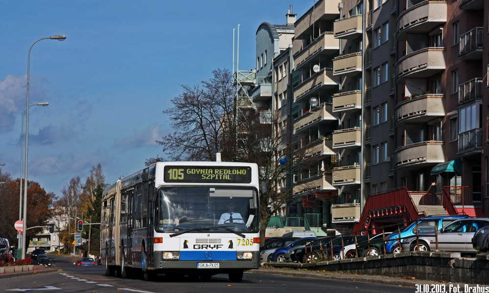 Mercedes-Benz O405GN #7205