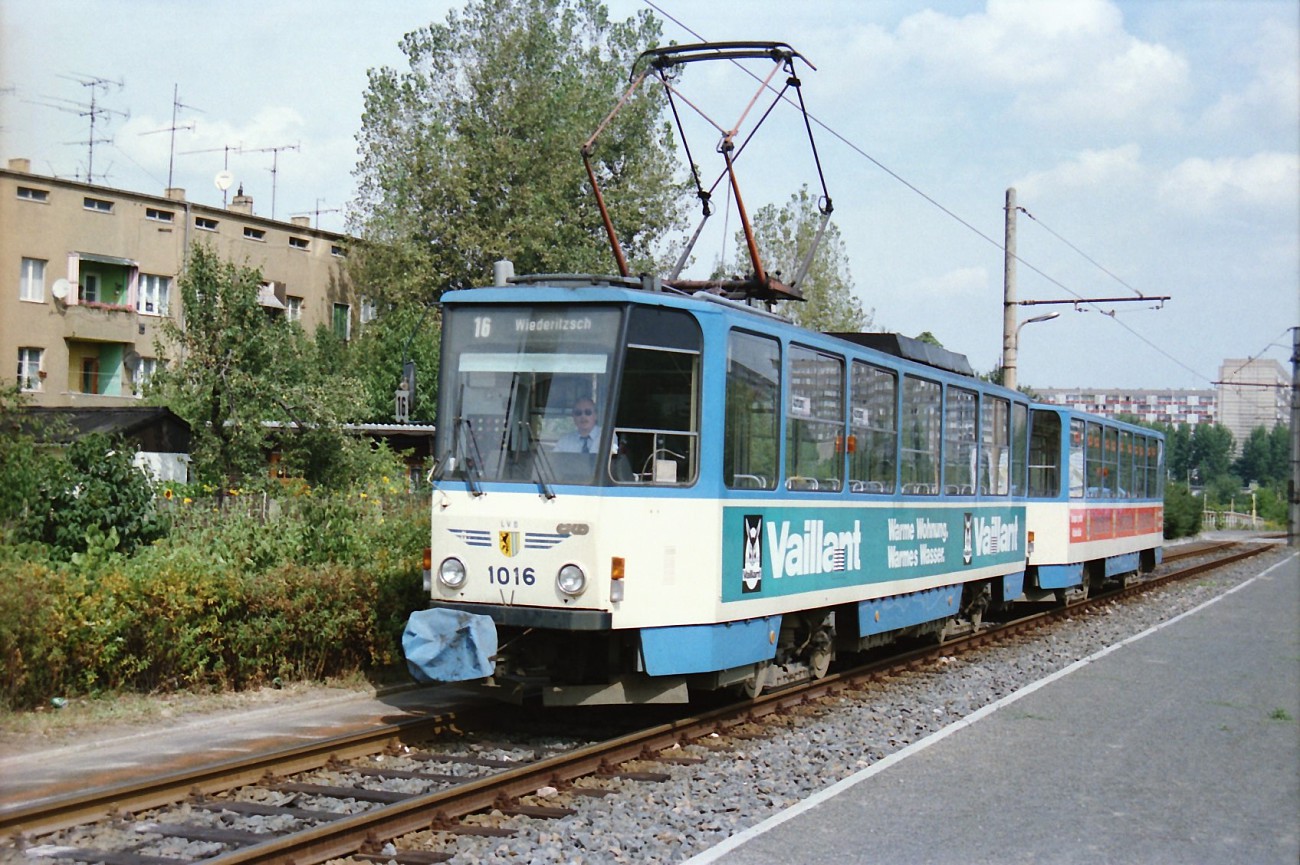 Tatra T6A2 #1016