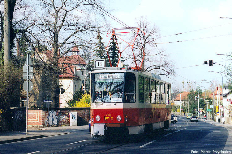 Tatra T6A2 #226 001