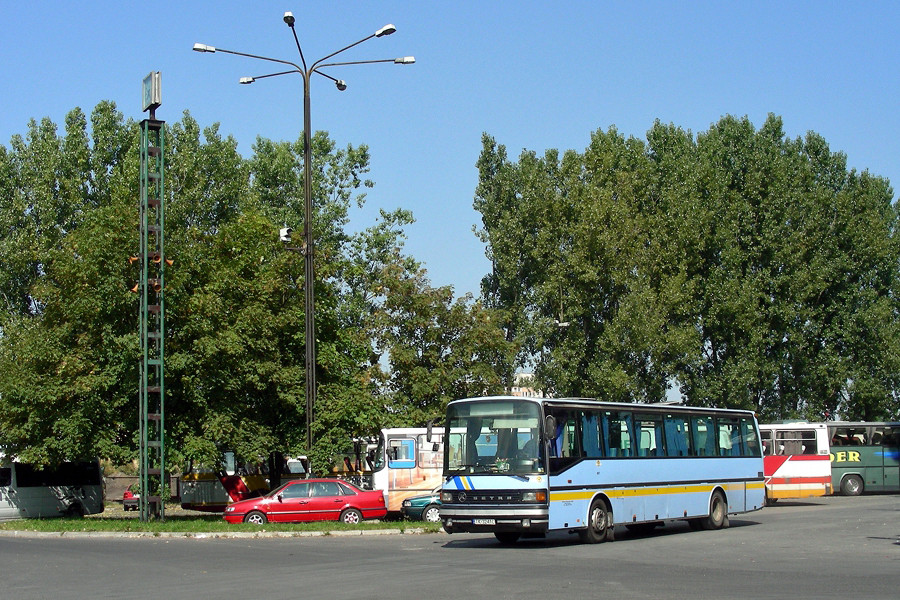 Setra S215 UL #8077