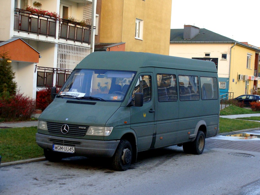 Mercedes 412D #00161