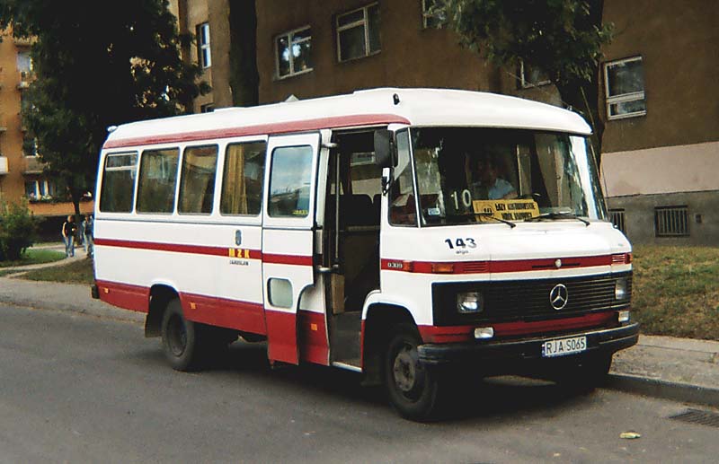 Mercedes-Benz O 309 D #143