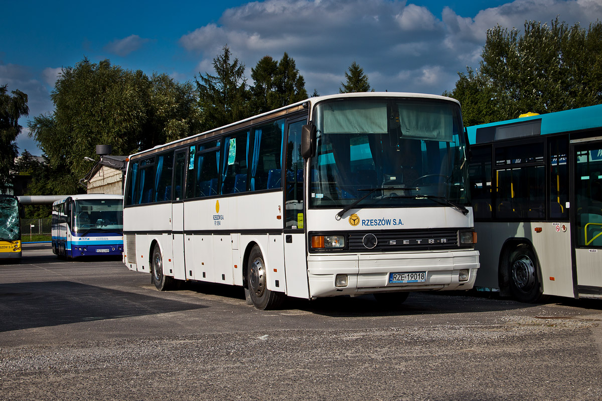 Setra S215 UL #R1094