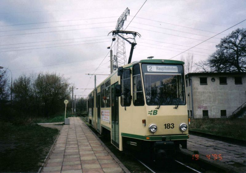Tatra KT4DM #183