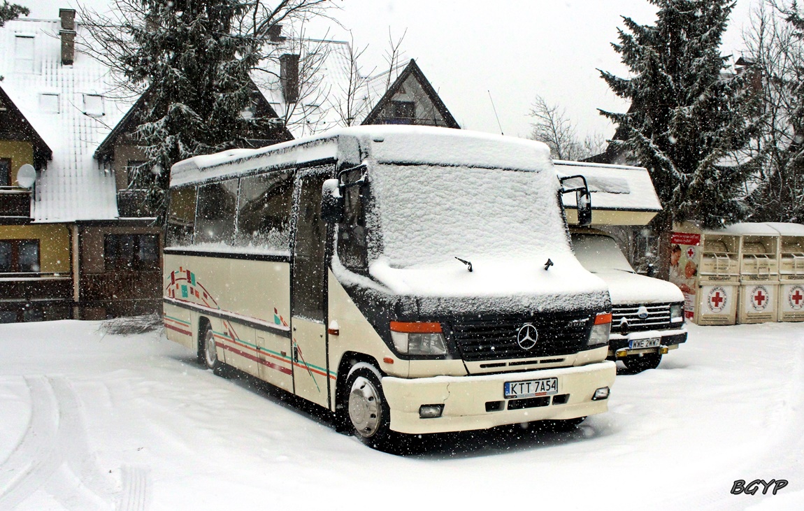 Mercedes-Benz 815 D / Kowex Regio #KTT 7A54