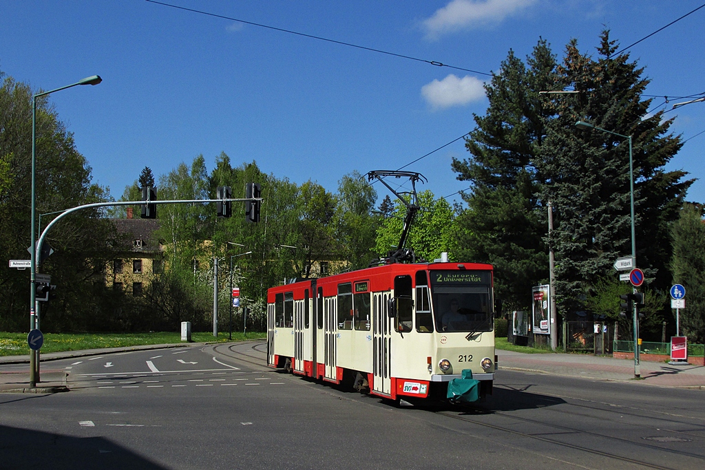 Tatra KT4DM #212