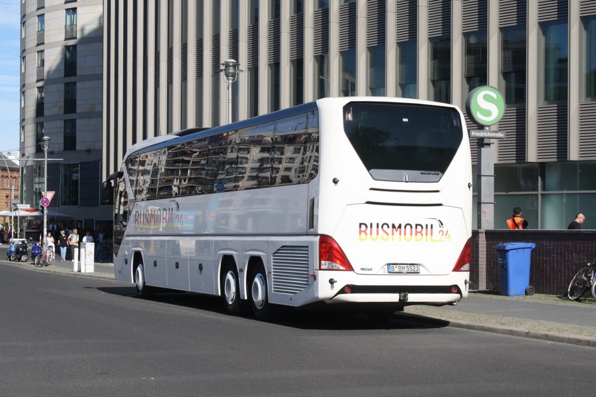 Neoplan Tourliner L #B-BM 5523