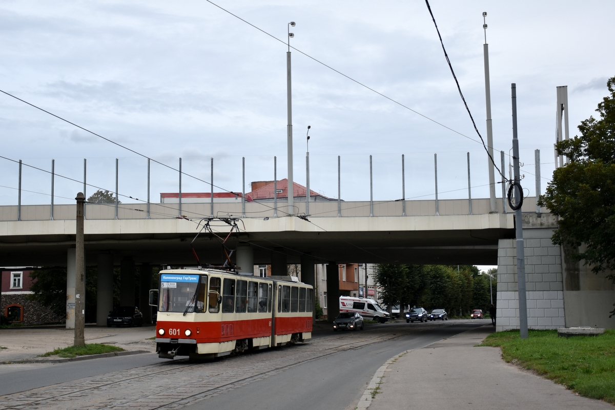 Tatra KT4D #601