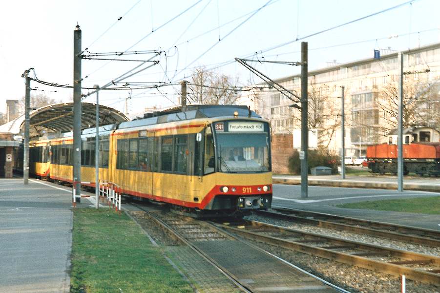 Adtranz/Siemens-DUEWAG GT8-100D/2SN #911