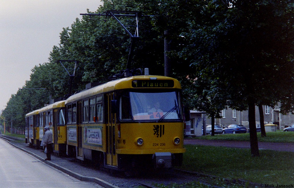 Tatra T4D #222 126