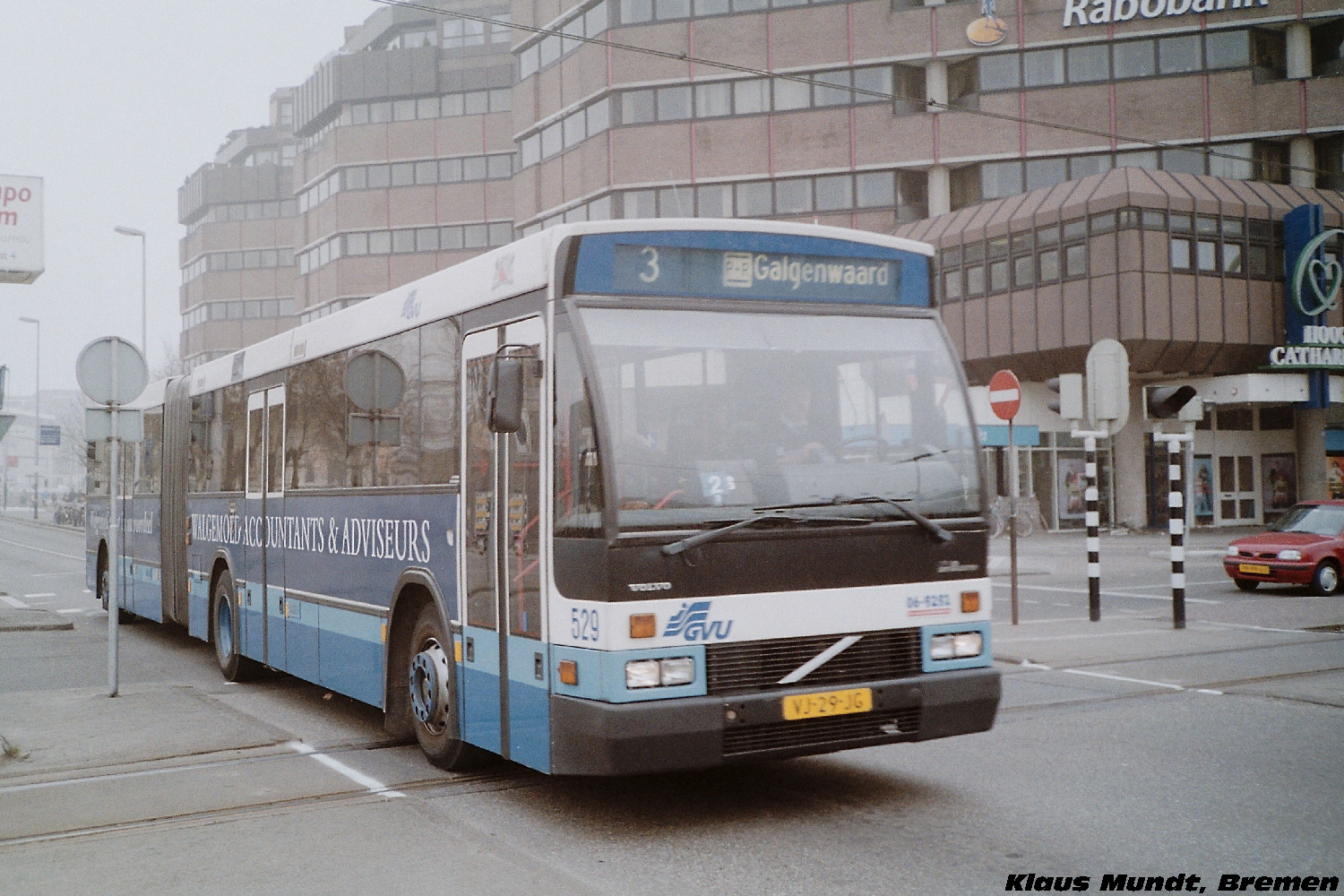 Volvo B10MA / Den Oudsten B88 #529