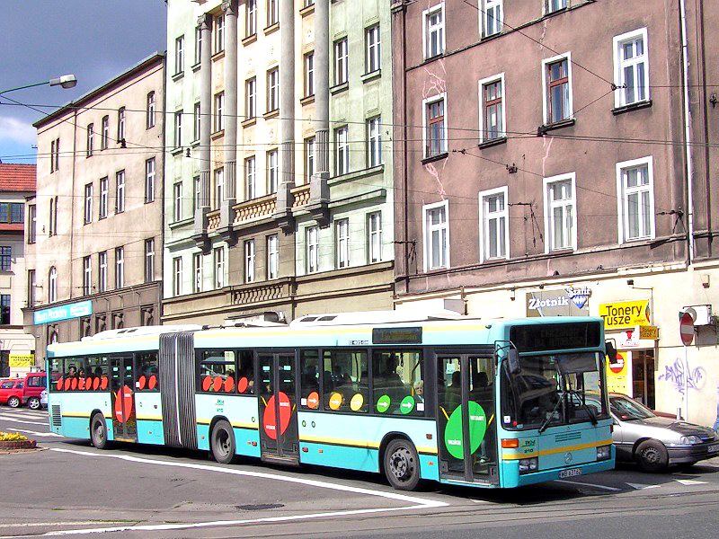 Mercedes-Benz O405GN #210